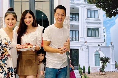 Vo chong ca si Dang Khoi xay biet thu moi o TP.HCM hinh anh