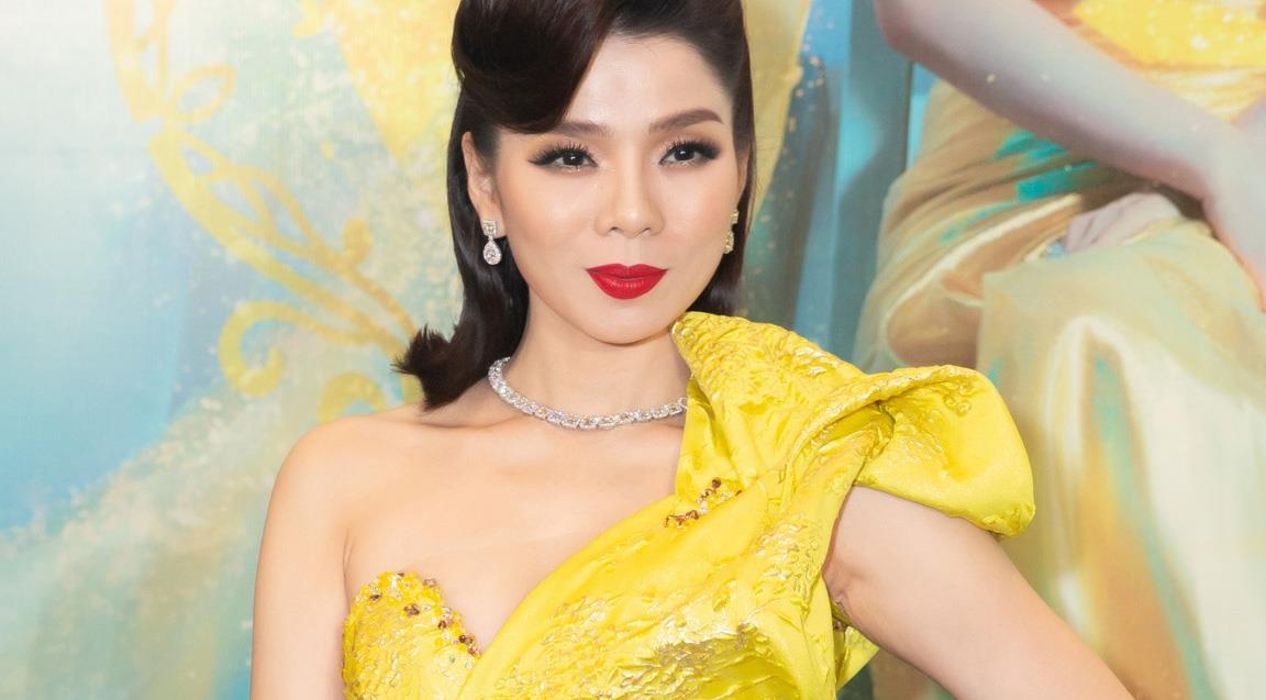 Le Quyen tuyen bo lam live show 30 ty dong hinh anh