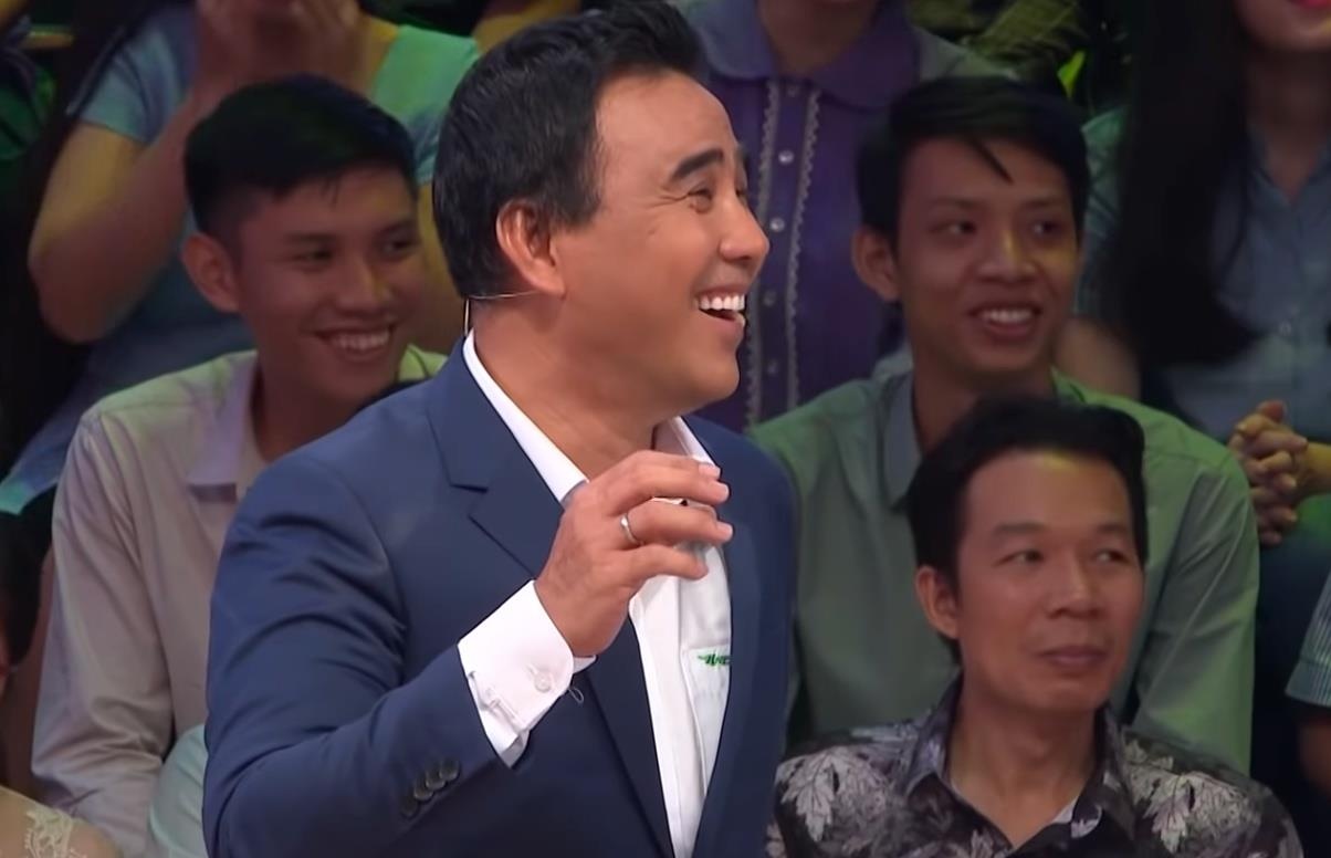 MC Quyen Linh nguong sau phat ngon 'la than tuong cua anh Lai Van Sam' hinh anh