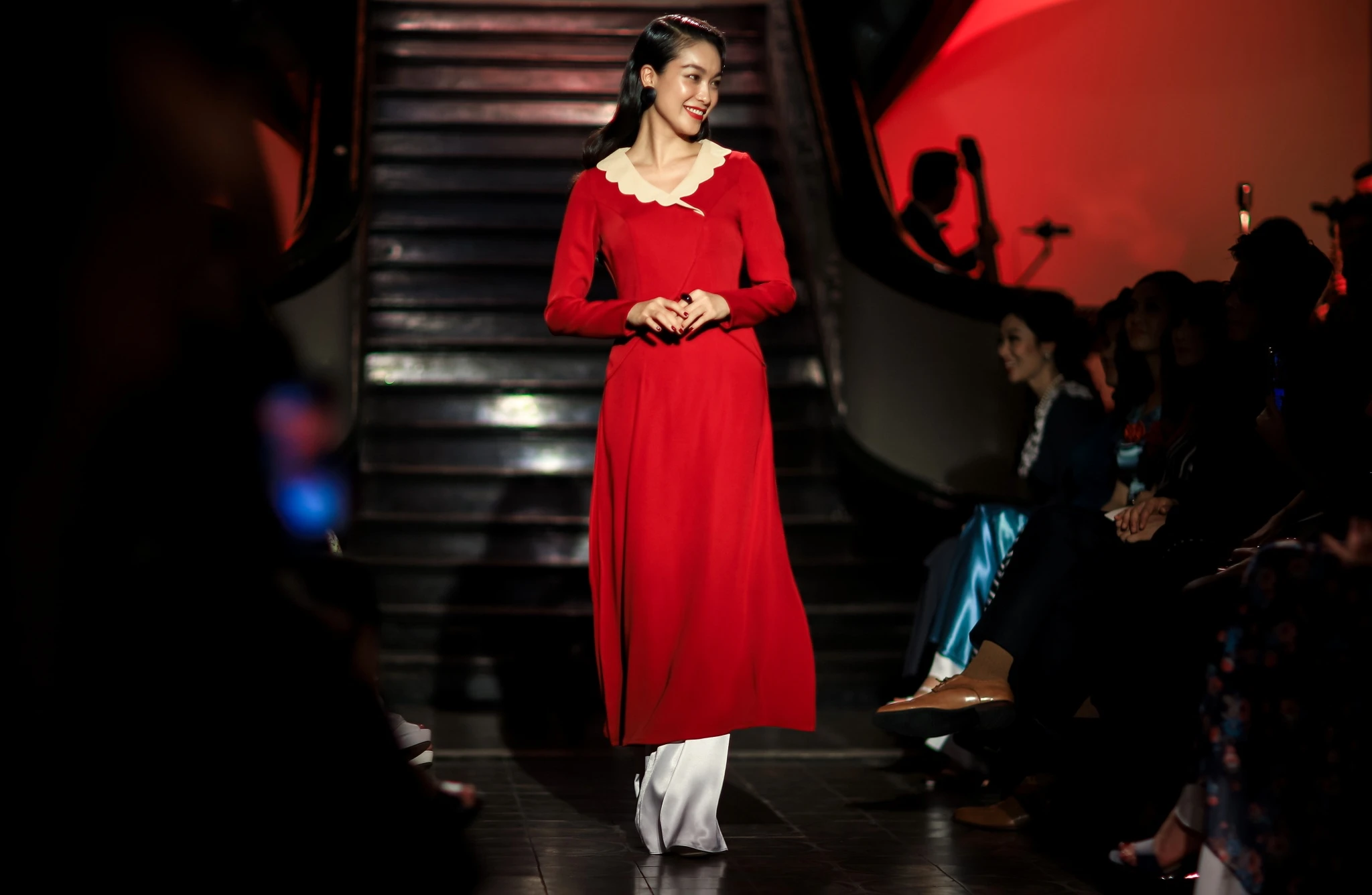 ao dai cua NTK si hoang anh 5