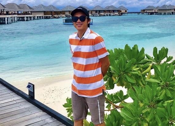 Nghe si Hoai Linh khoe anh du lich o Maldives hinh anh