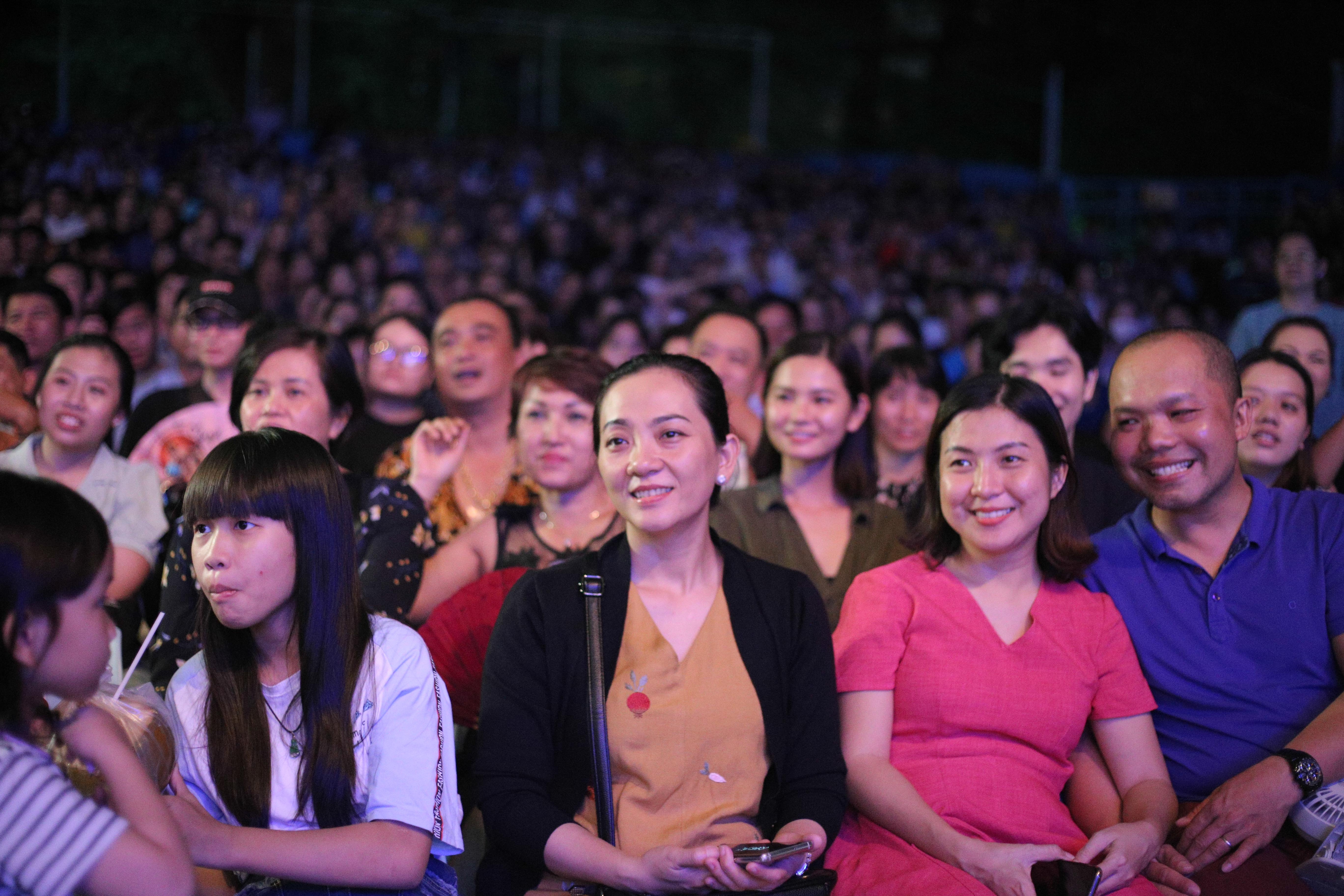 live show chí tài ảnh 6 live show chi tai anh 6
