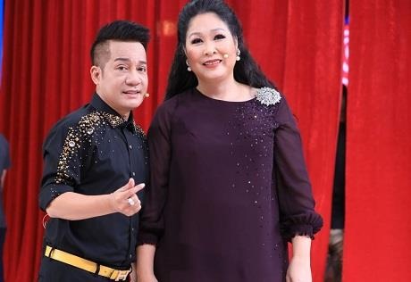 Danh hai Minh Nhi ke ve ky uc tuoi tho cung may phat dia hinh anh