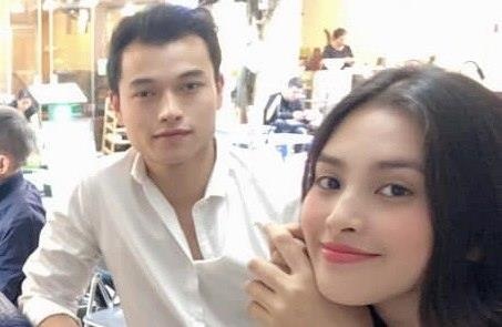 Hoa hau Tieu Vy bi nghi hen ho thieu gia hinh anh