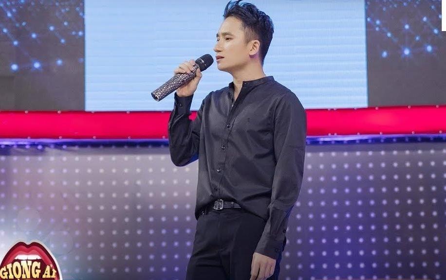 Tran Thanh bay to su nguong mo voi Phan Manh Quynh hinh anh