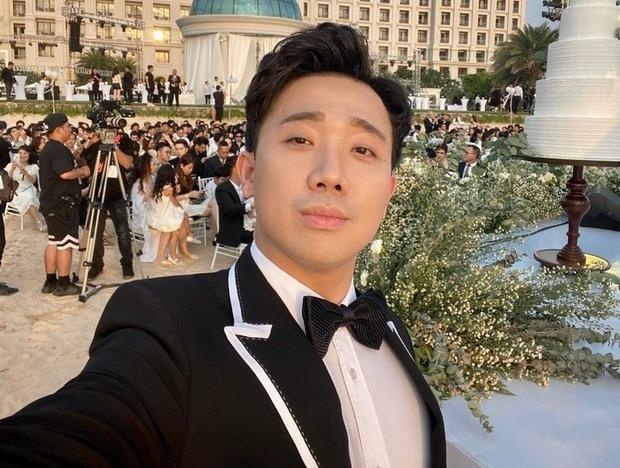 Tran Thanh nhac chuyen do vo cua Hari Won, Tien Dat o le cuoi Dong Nhi hinh anh