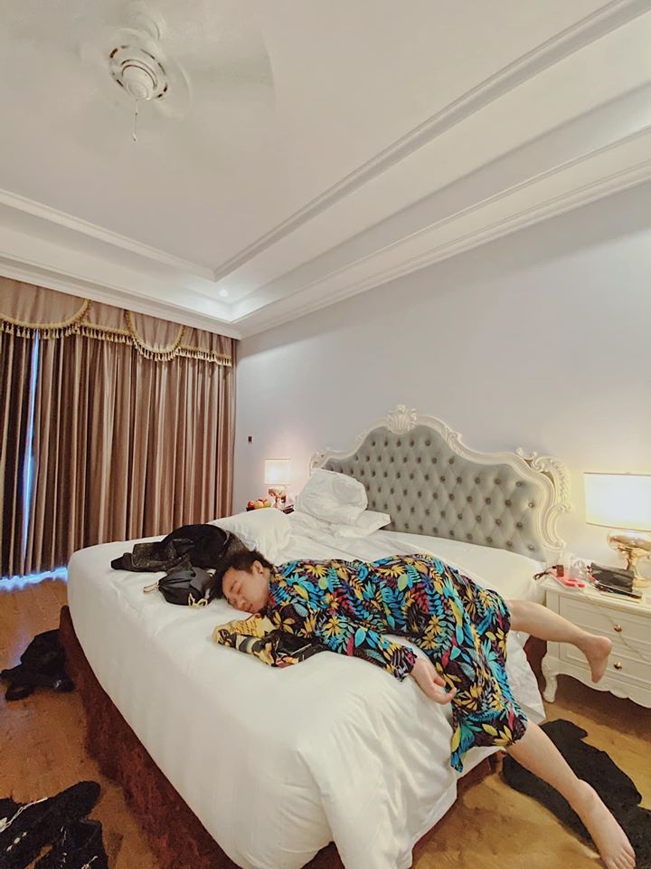 nghe si say trong tiec cuoi dong nhi anh 10