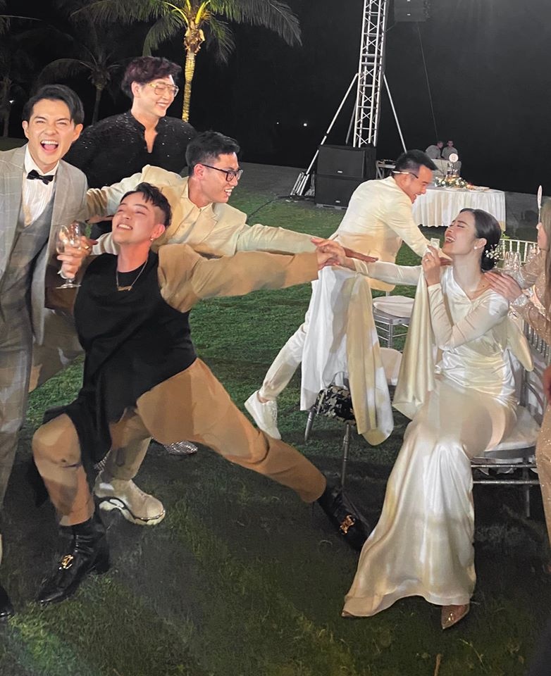 nghe si say trong tiec cuoi dong nhi anh 7