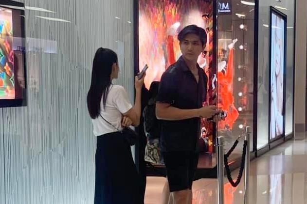 Tim va Truong Quynh Anh bi bat gap sanh doi o Thai Lan hinh anh