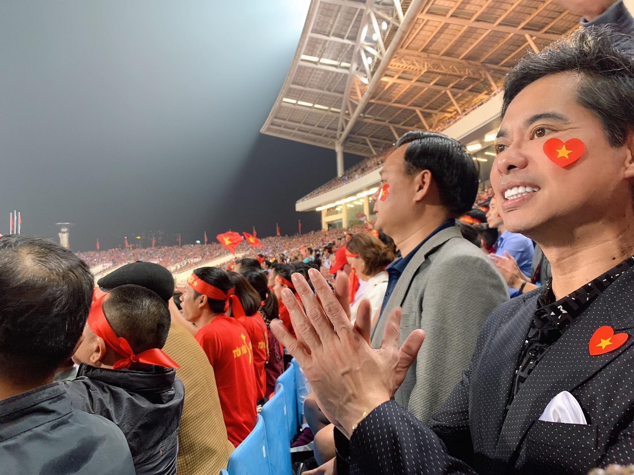 dan sao co vu doi tuyen viet nam anh 3