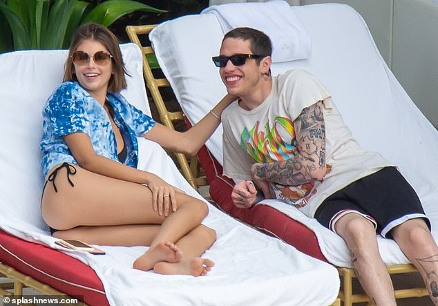 Kaia Gerber khoa moi ban trai anh 3