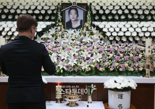 goo hara làm rõ vụ chat sex của Jung Joon Young ảnh 2 goo hara lam ro vu chat sex cua Jung Joon Young anh 2