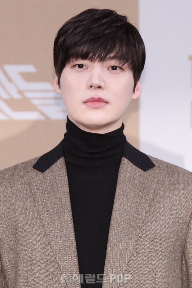 Ahn Jae Hyun va ban gai anh 5