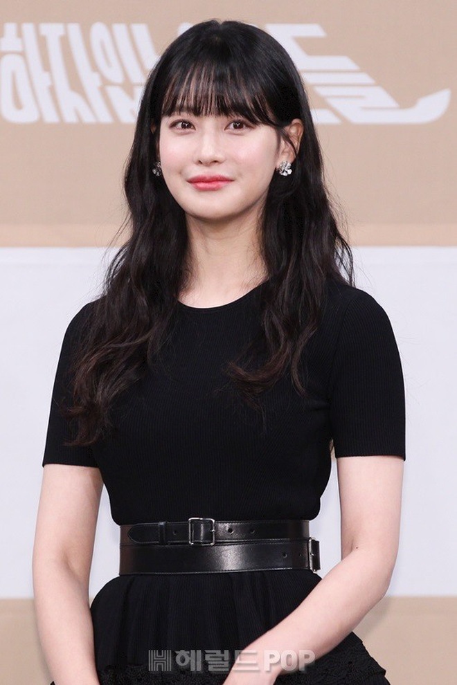 Ahn Jae Hyun va ban gai anh 8