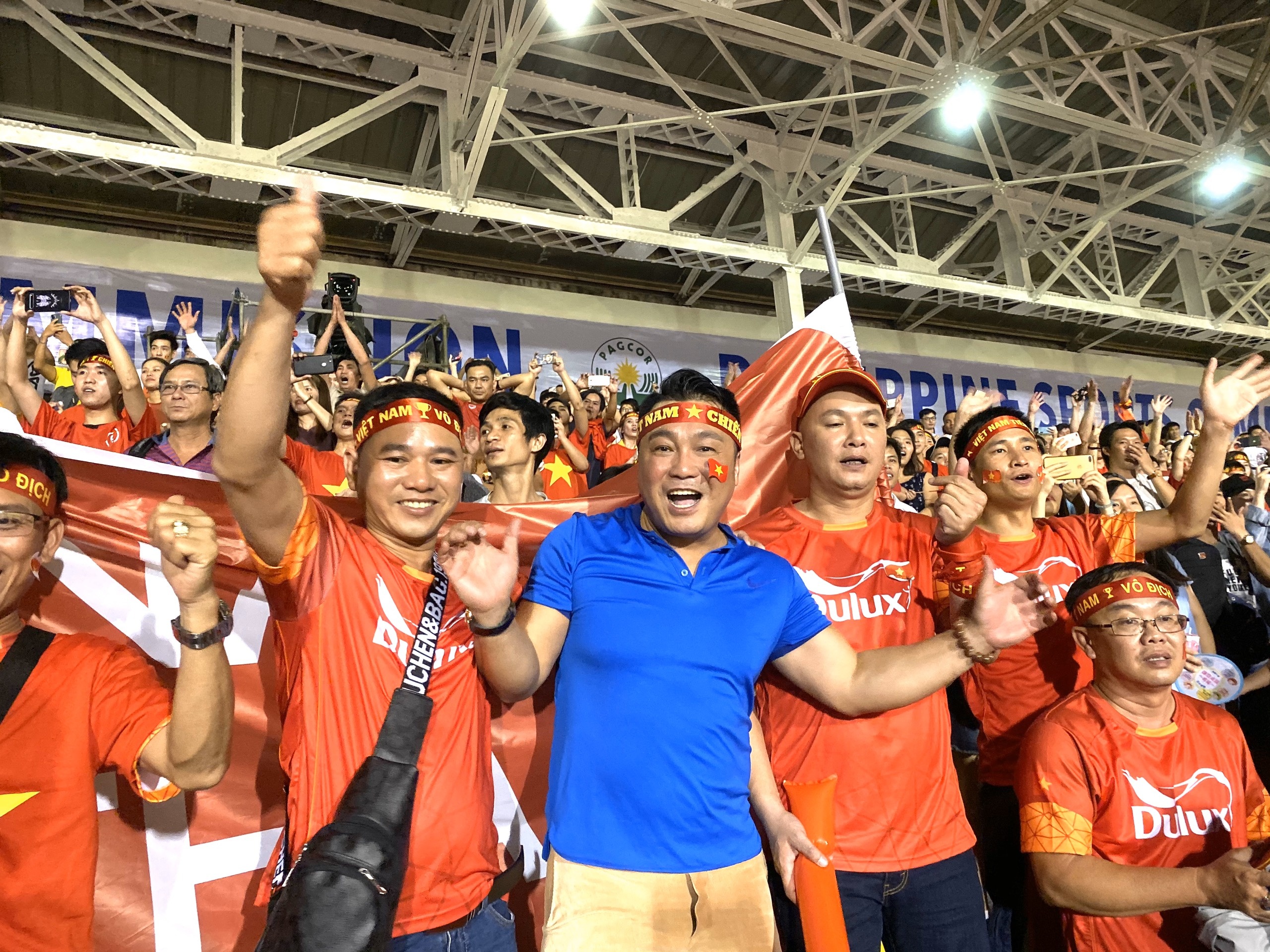 ly hung co vu u22 anh 2