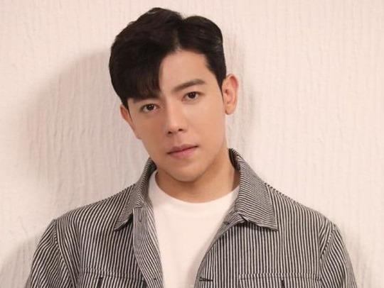 Nam than tuong Han giai cuu nguoi phu nu bi tan cong tinh duc hinh anh