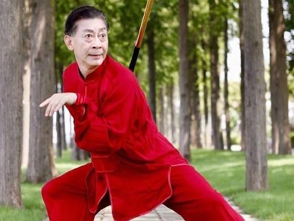 Luc Tieu Linh Dong dong Ton Ngo Khong o tuoi 60 hinh anh