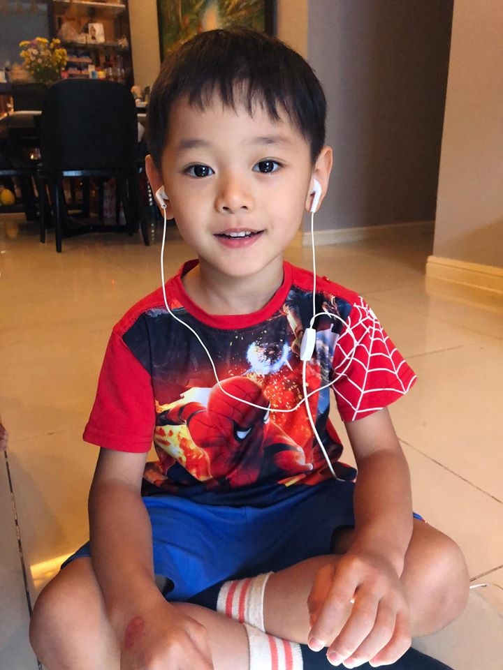 tra my idol va cac con anh 6