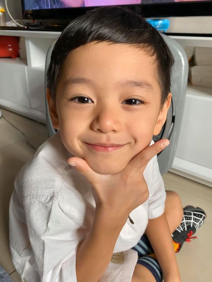 tra my idol va cac con anh 5