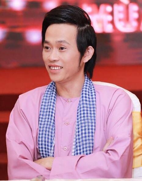 hoai linh lam tho tang u22 viet nam anh 1