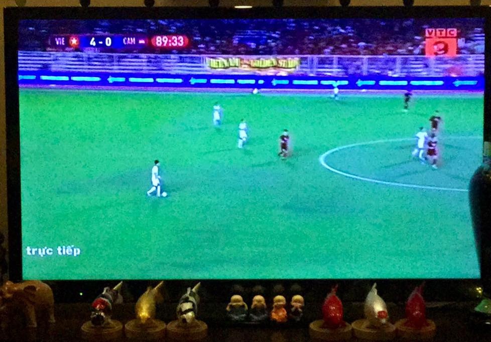 hoai linh lam tho tang u22 viet nam anh 2