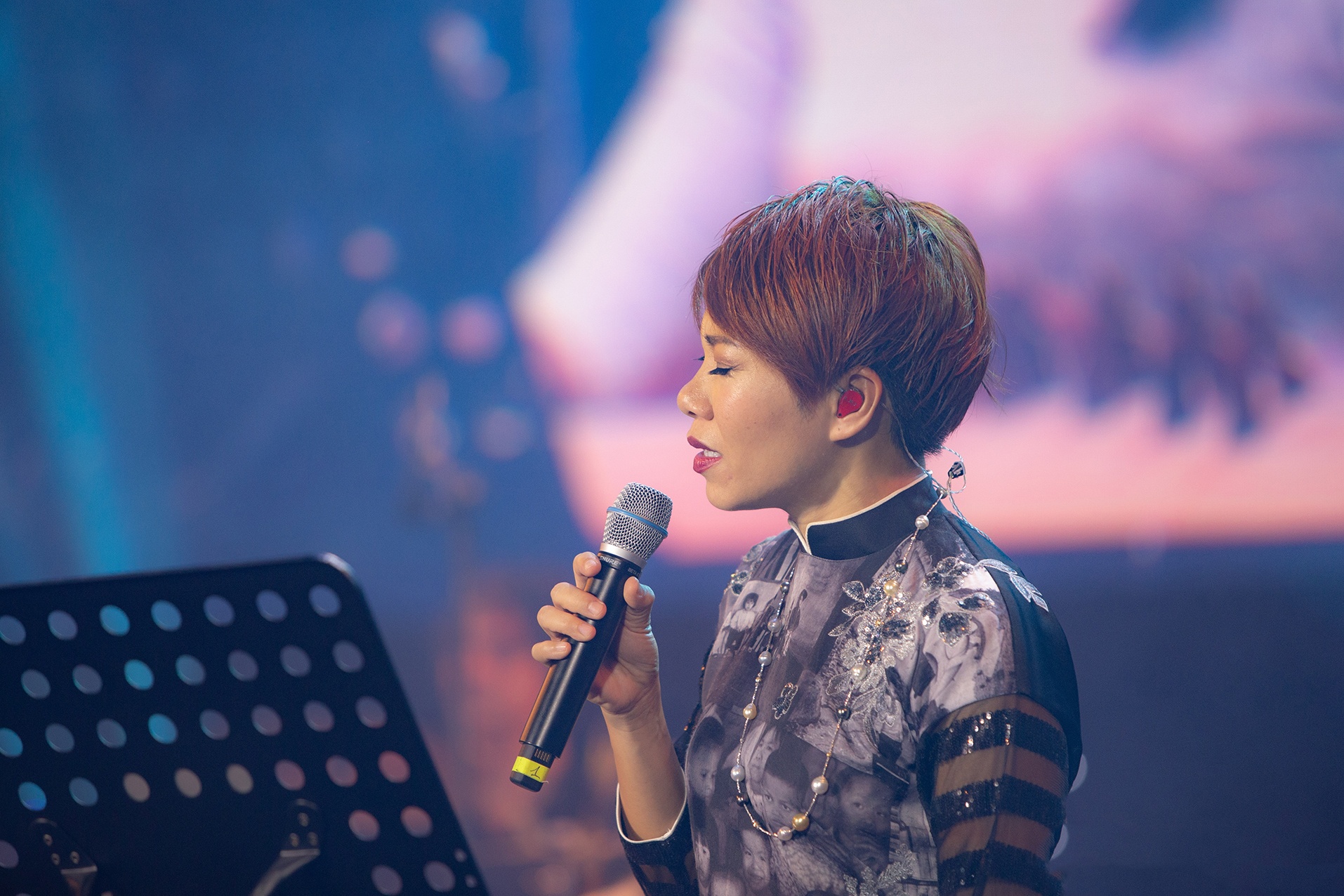 hong nhung,  hoang bach,  cao ba hung anh 3