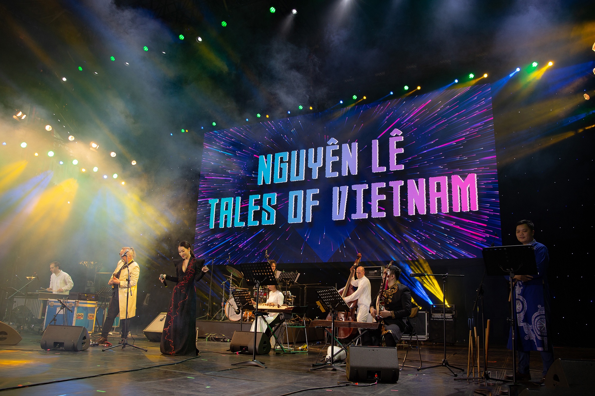 hong nhung,  hoang bach,  cao ba hung anh 1