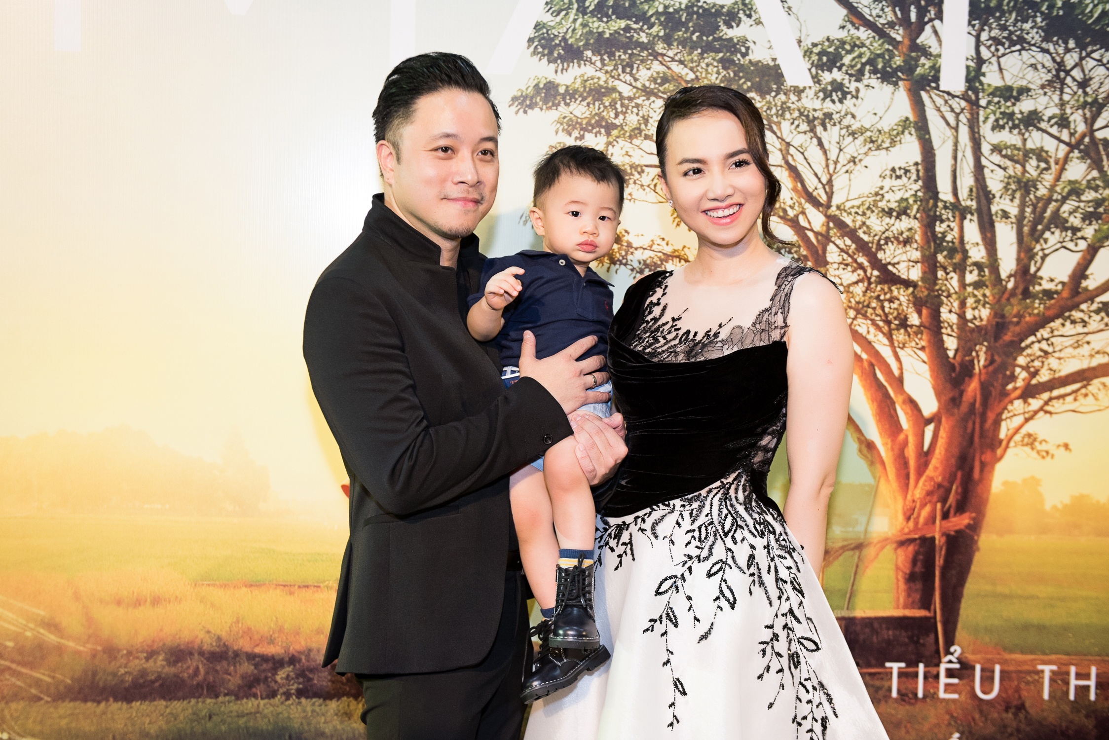 phan manh quynh,  ban gai hot girl,  khanh vy,  victor vu,  mat biec anh 3