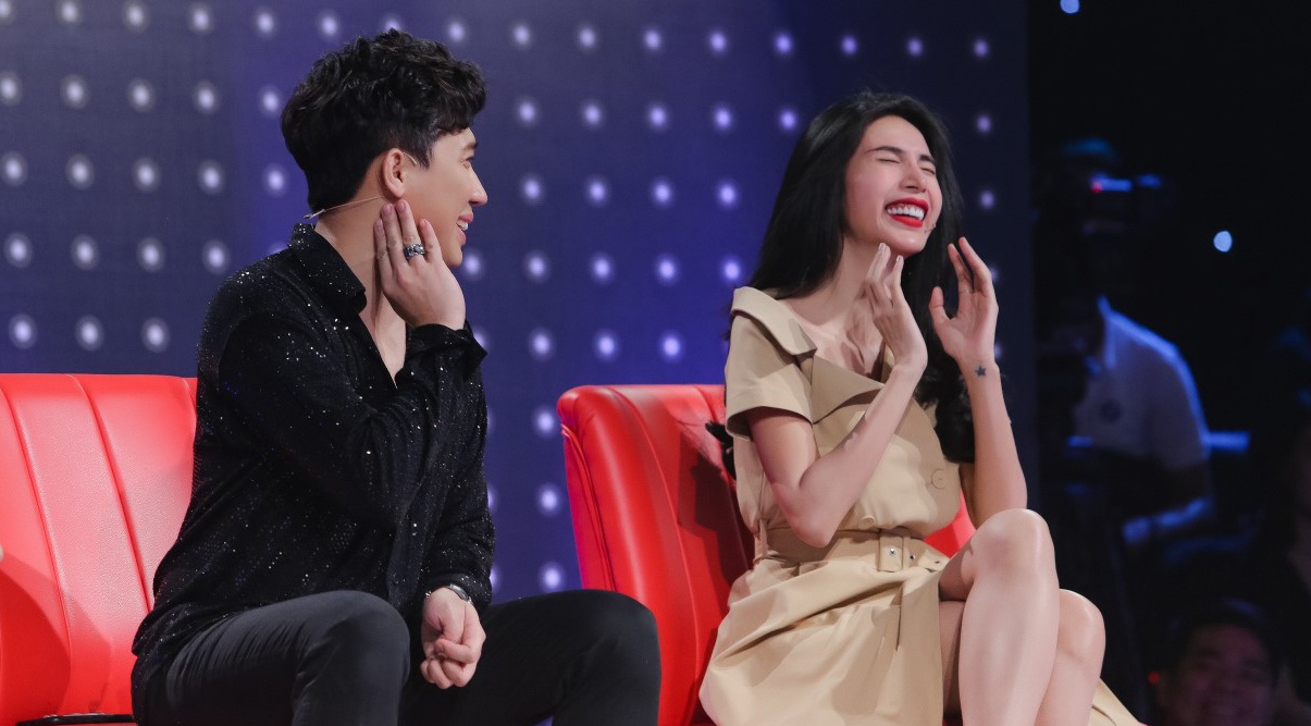 Truong Giang khen chan Thuy Tien dep tren song truyen hinh hinh anh