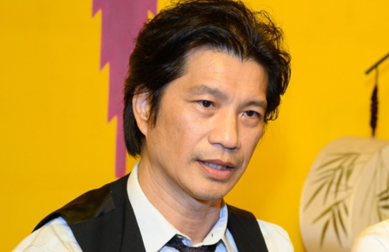 Nha san xuat khoi kien Dustin Nguyen vi dua tin sai su that hinh anh