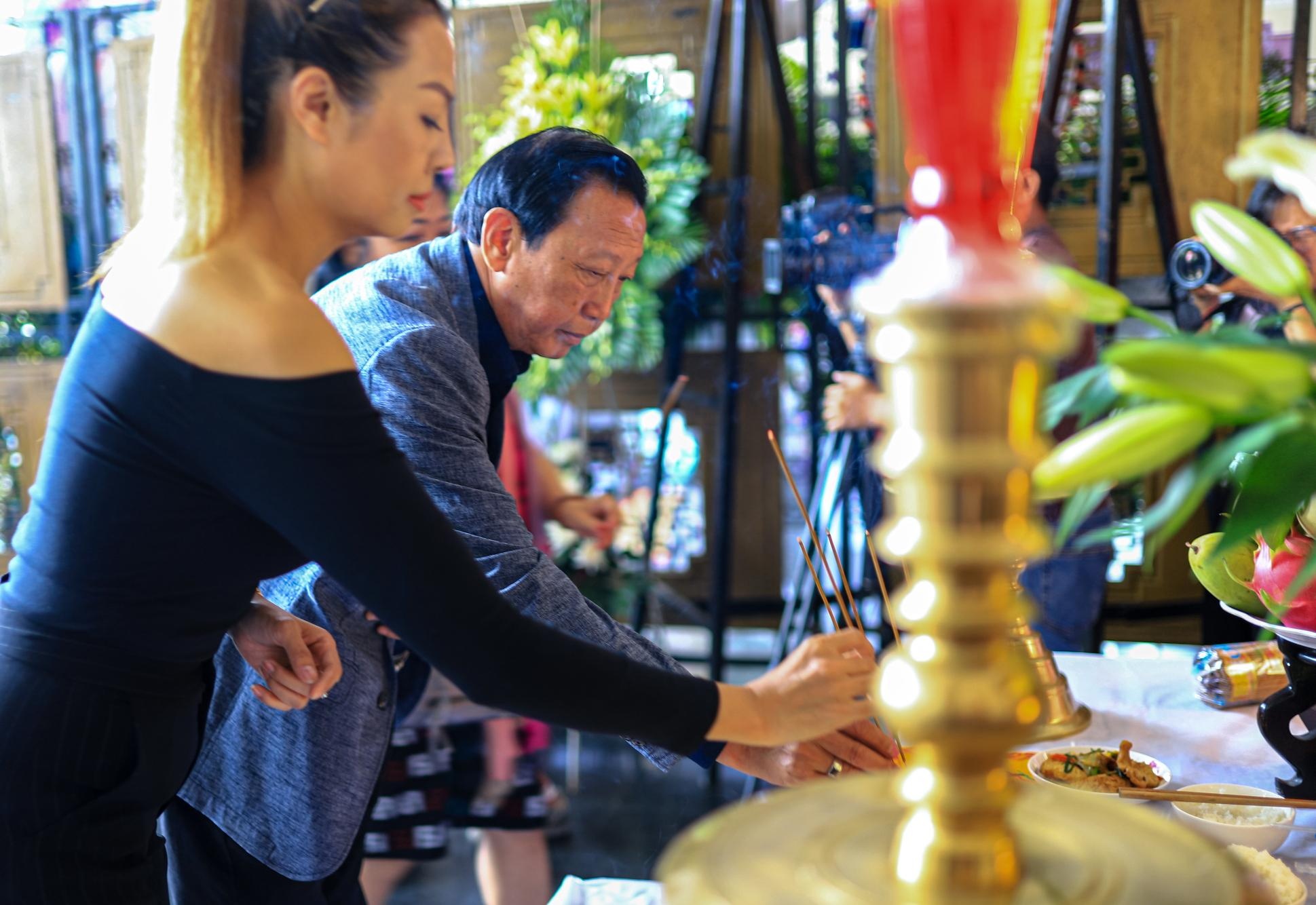 nhac si nguyen van ty qua doi anh 7