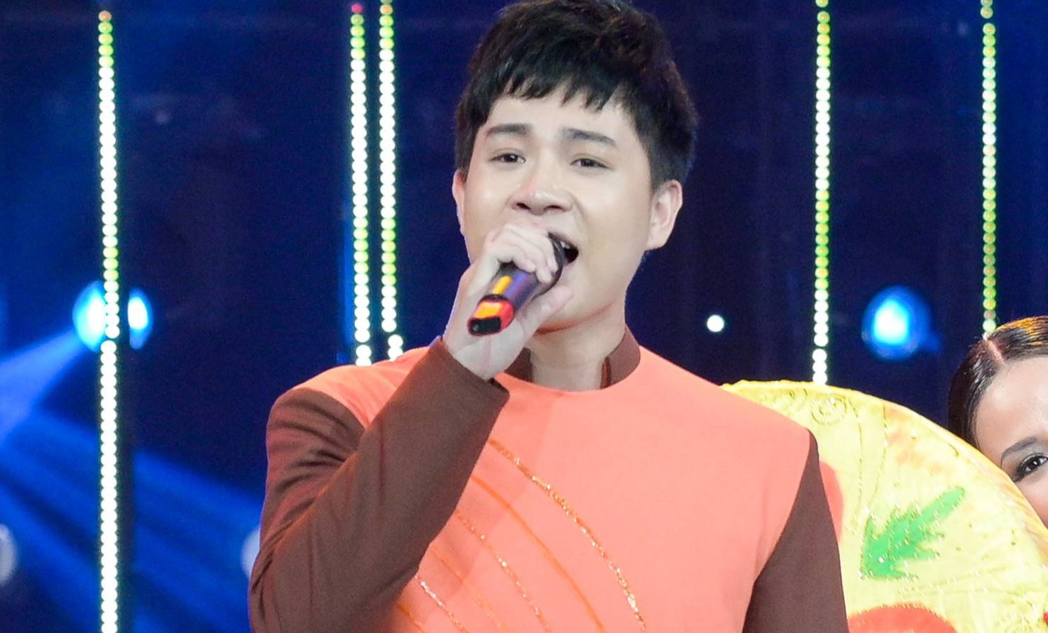 Thi sinh bi che khi gia lam Quang Le o Guong mat than quen hinh anh