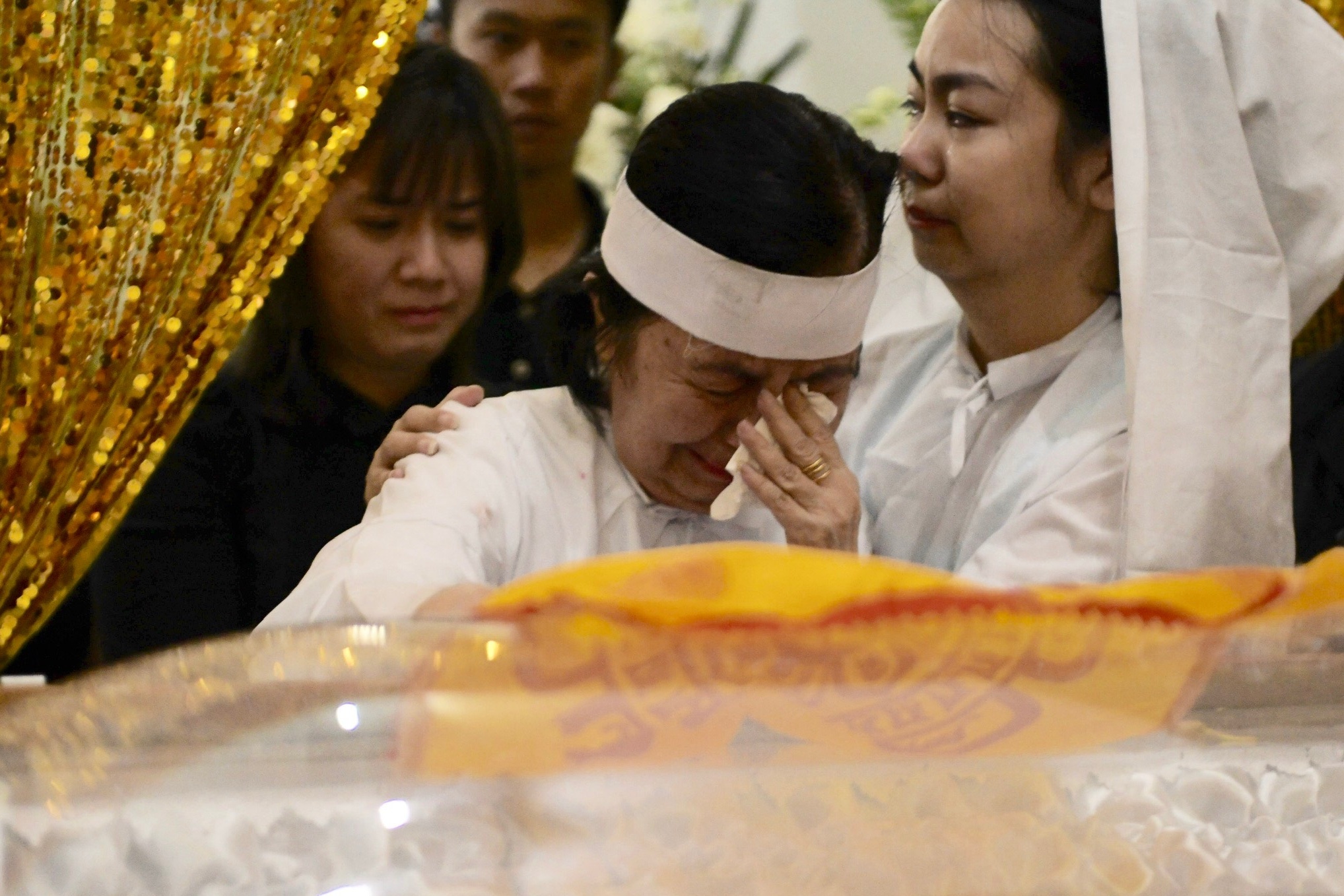 nghe si chanh tin anh 2