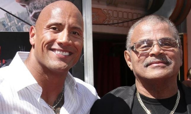 Cha cua 'The Rock' Dwayne Johnson qua doi hinh anh