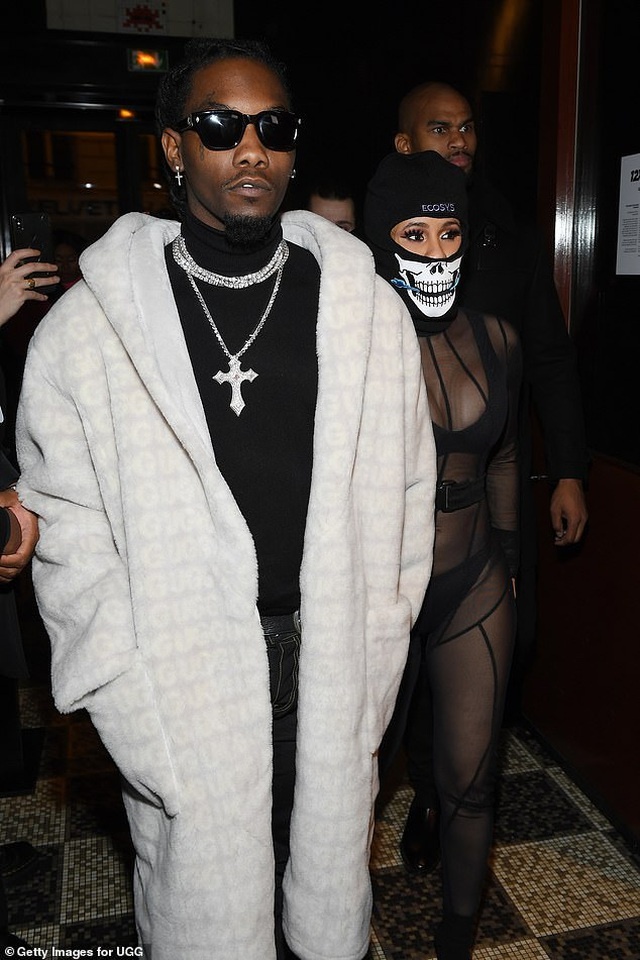 Cardi B mac xuyen thau anh 3