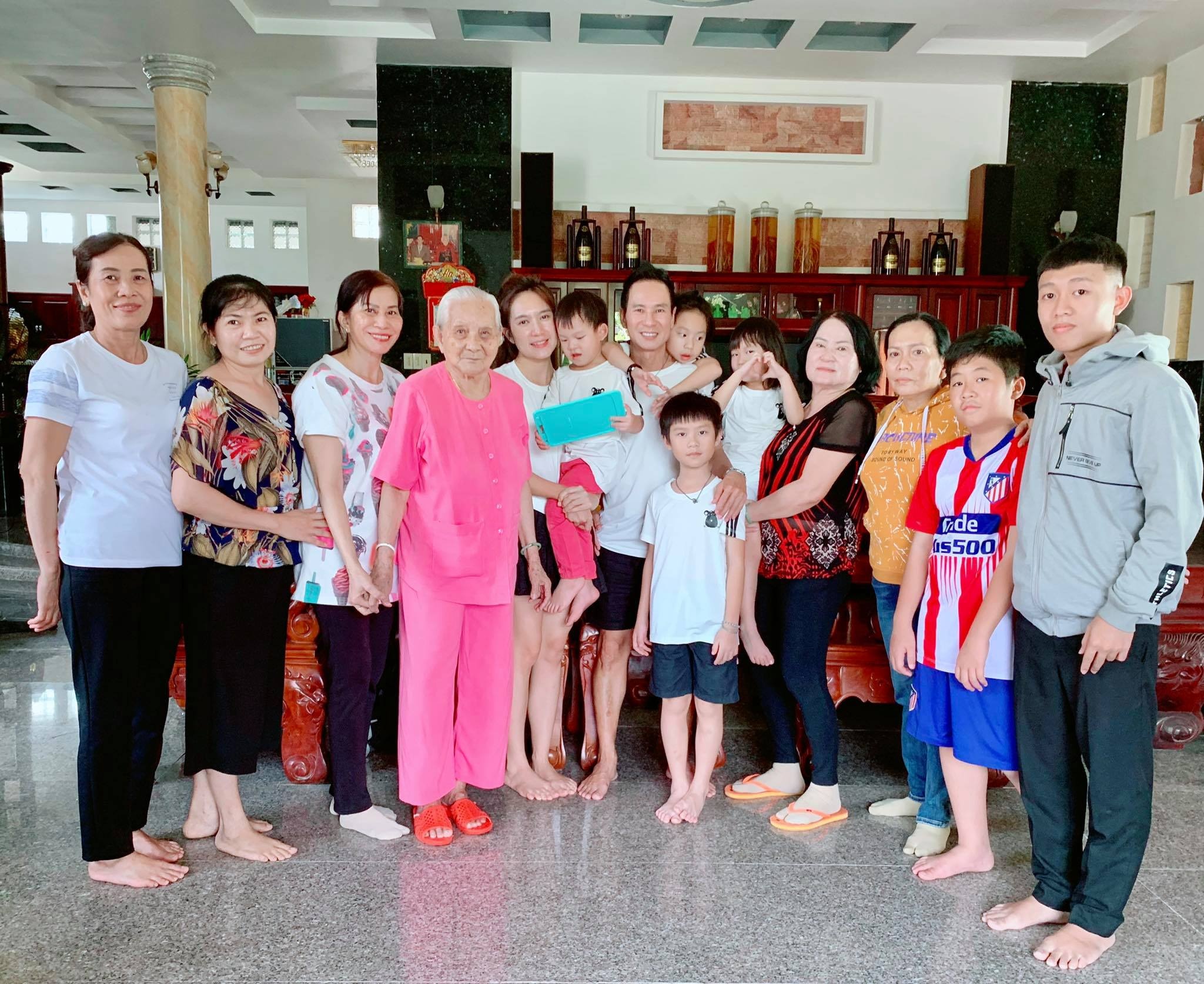 nghe si don tet anh 2