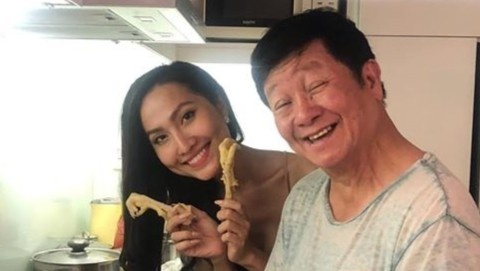 Hoai Sa ve nha Trong Hieu du tiec tat nien sau khi cong khai tinh cam hinh anh