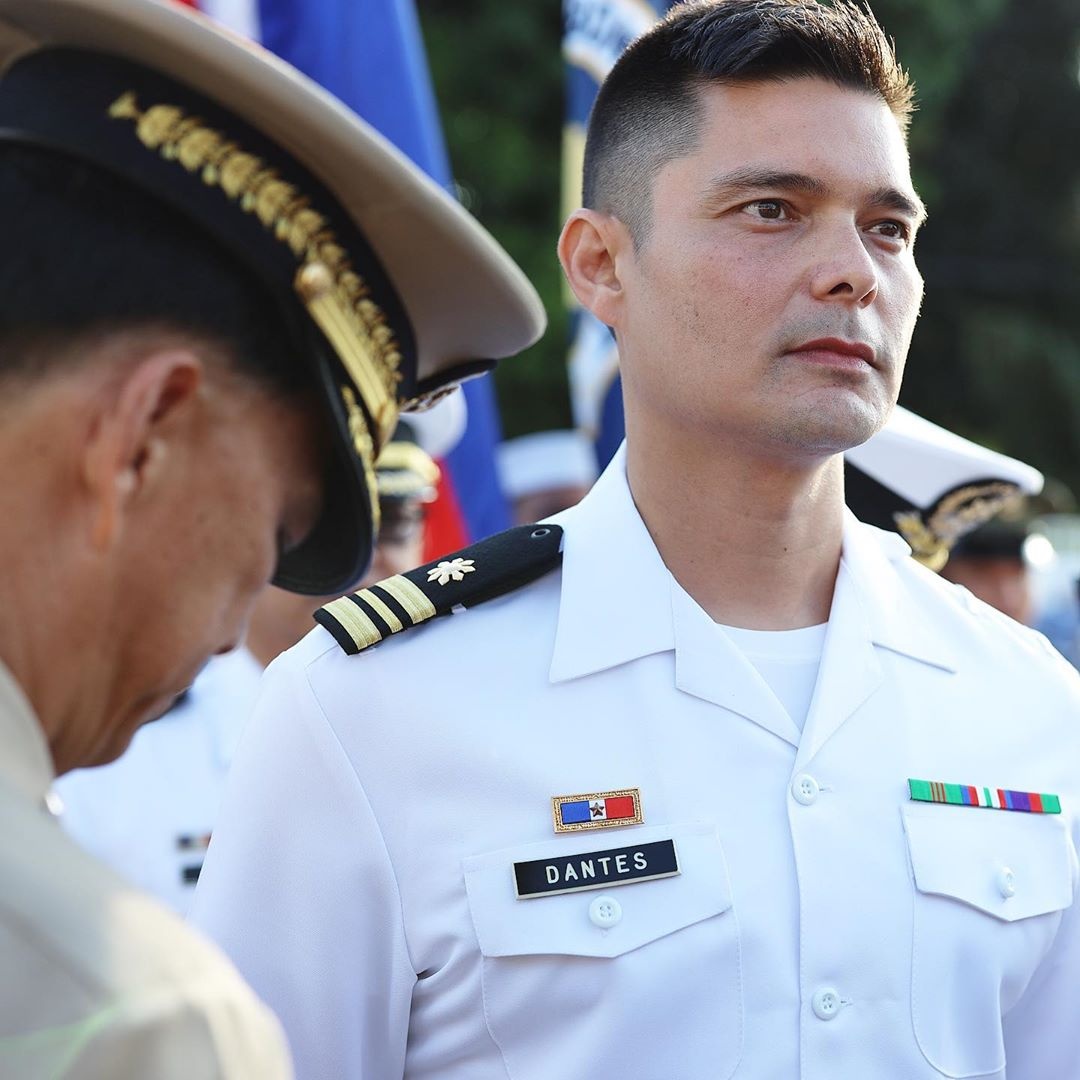 ông xã Marian Rivera nhận hàm trung úy ảnh 7 ong xa Marian Rivera nhan ham trung uy anh 7