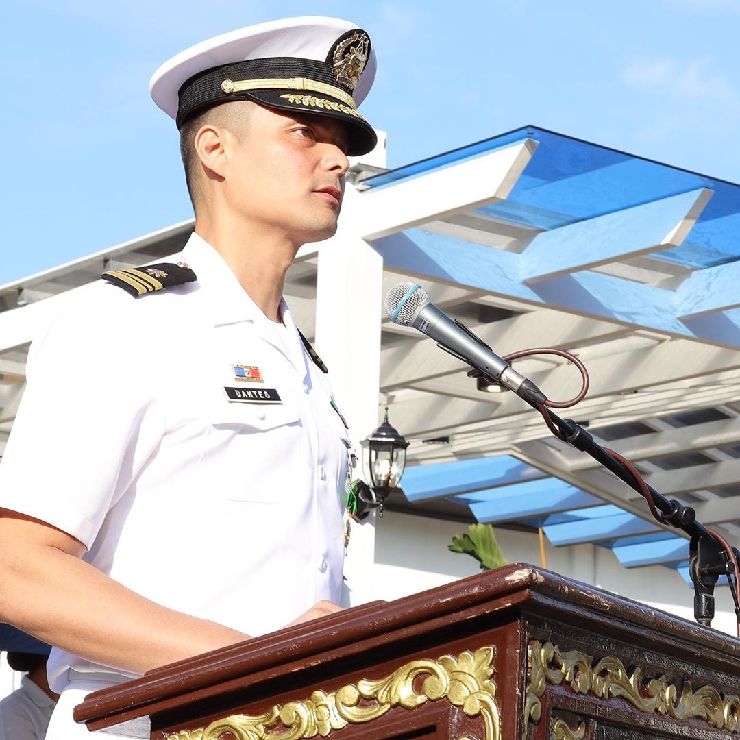 ong xa Marian Rivera nhan ham trung uy anh 8