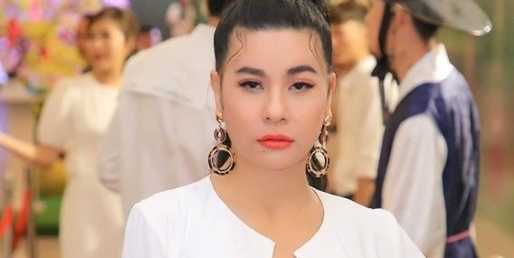 Cat Phuong: ‘Toi da sai, se truc tiep gap So TT&TT de giai quyet’ hinh anh