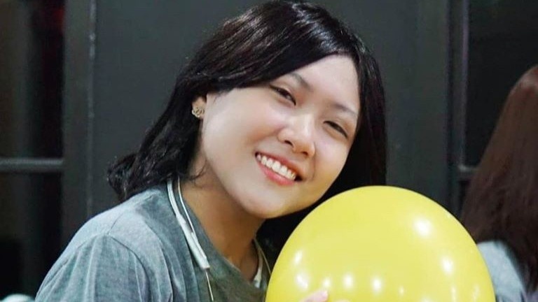 Me dien vien Phuong Trang: ‘Dau don nhin con ra di khi moi 24 tuoi’ hinh anh