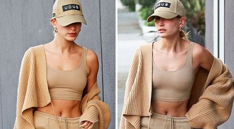 Hailey Bieber dien crop-top, khoe co bung hinh anh