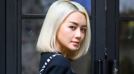 Thieu Bao Trang: 'Khong lot xac, toi se giet chet tuoi tre cua minh' hinh anh