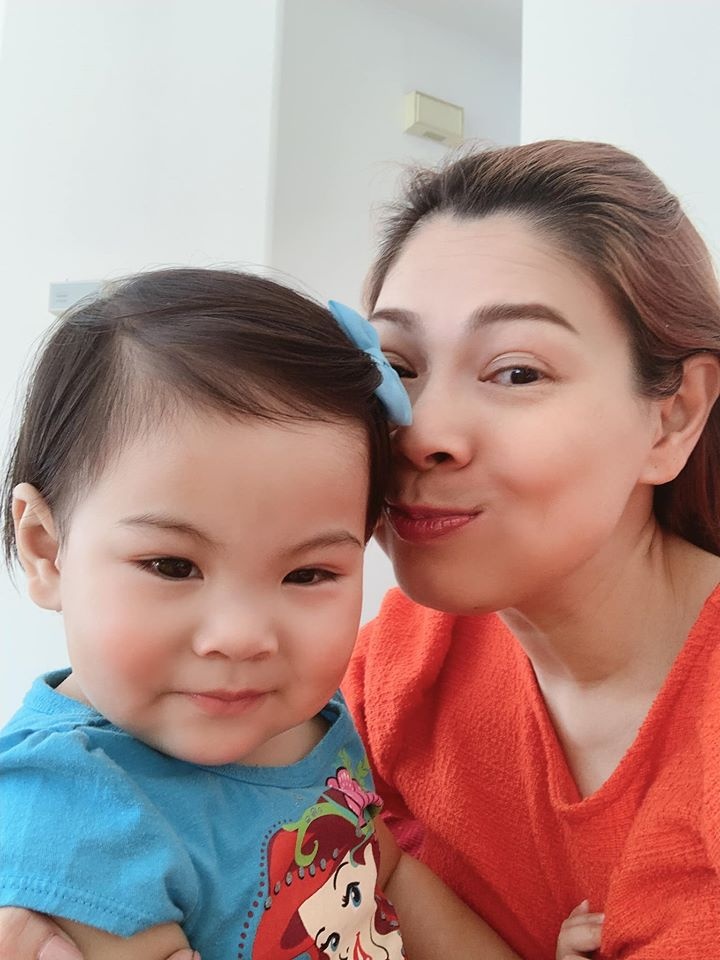 nghệ sĩ đón ngày 8/3 ảnh 10 nghe si don ngay 8/3 anh 10