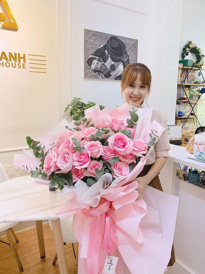 nghệ sĩ đón ngày 8/3 ảnh 11 nghe si don ngay 8/3 anh 11