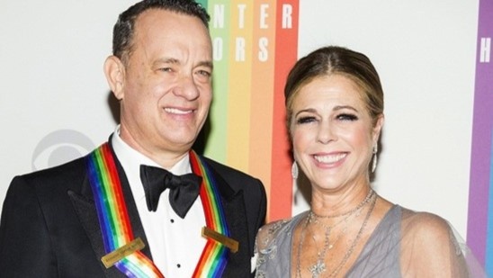 Tom Hanks tung o chung toa nha voi du khach Vu Han nhiem Covid-19 hinh anh