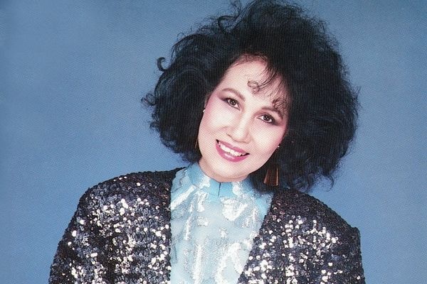 Danh ca Thai Thanh qua doi hinh anh