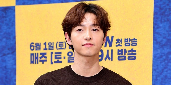 song joong ki ve han quoc anh 2