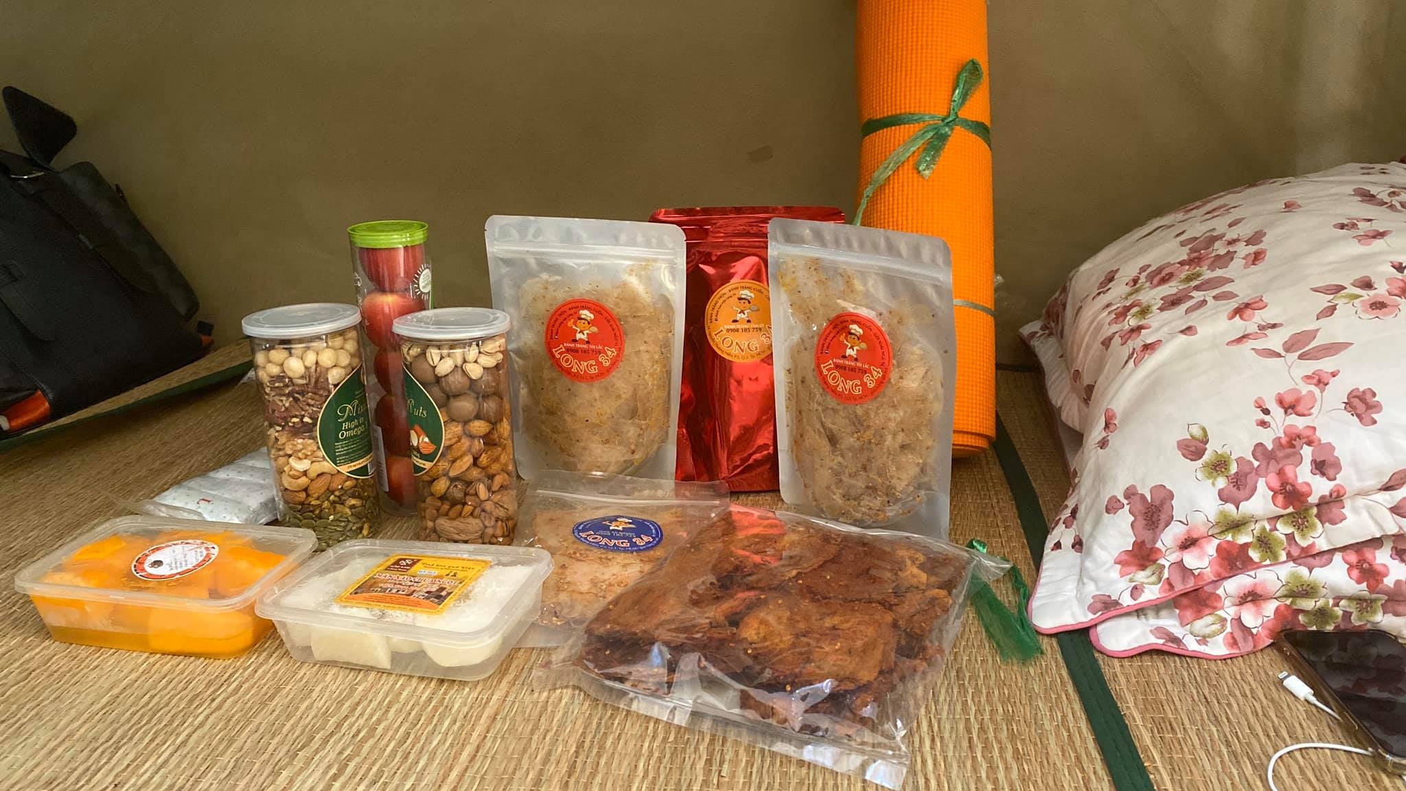 hoang yen o khu cach ly anh 3