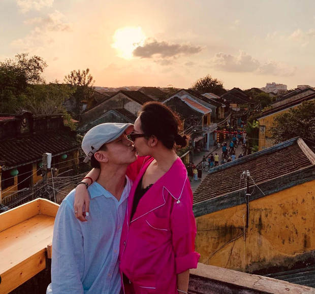 ban gai quang bao anh 2